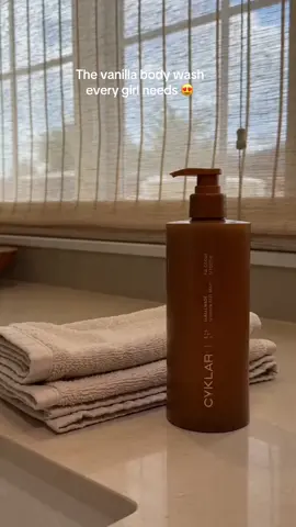 The BEST vanilla scent♥️The best oil infused body wash that leaves your skin feeling hydrated & silky!  #cyklar #vanillagirl #bodycare #tiktokshopfinds #SelfCare 