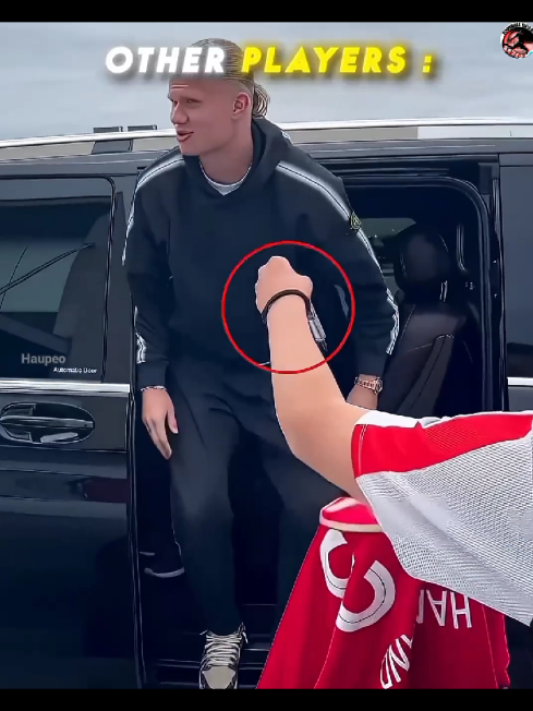 Ronaldo respects Kids #ronaldo #football #Soccer #fyp #footballtiktok 