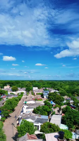 Una tomita de drone DJI, sobre Sahagún Córdoba.  Desde el barrrio San Roque 🎥❤️ #pueblo #sabana #parati #sahagun #dji 
