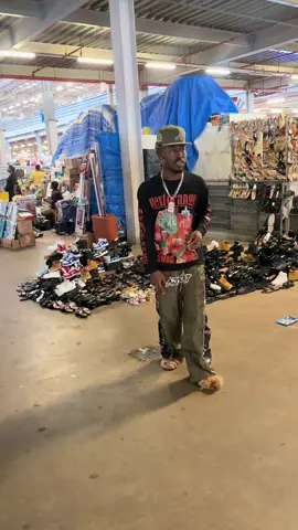 Get ur goods from 🔥🔥🔥@Shaggy’s wardrobe 🛍️     Number::0543206981 Shop number ::F3069 Kejetia Dubai 