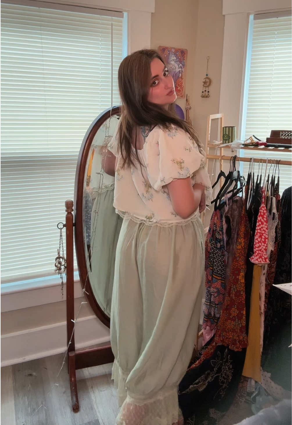 This top is just soooo cute! 🥰 #summerstyle #whimsicalaesthetic #OOTD 