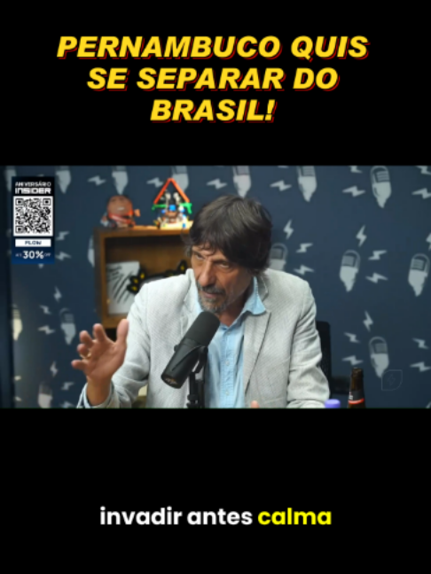 🎯 A REVOLUÇÃO PERNAMBUCANA QUE QUASE MUDOU O BRASIL 🤯 Você já ouviu falar da Revolução Pernambucana de 1817? Neste corte, Eduardo Bueno, o Peninha, relembra um dos episódios mais marcantes e menos conhecidos da história do Brasil: a Revolução Pernambucana de 1817 e a Confederação do Equador, de 1824. A conversa passa pela ocupação holandesa em Pernambuco, pelo sentimento de autonomia que se fortaleceu na região e pela figura de Frei Caneca, um dos principais nomes da Confederação do Equador. Entre história, humor e muita provocação, Peninha apresenta a Revolução Pernambucana como uma espécie de 