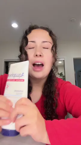 also was I not supposed to use my finger to apply this mask…like is that gross?? Idk guys I’m new to the lip mask game #laneige #lipsleepingmask 