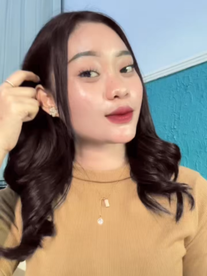 Kembali indahkan rambut dengan crowncare #uban #crowncare #hairperfume