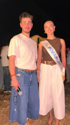 Estival de Saône. Avec @Julien Lieb #staracademy #festivalvibes #pourtoi #fyp @𐙚𝐍𝐨𝐞𝐦𝐢𝐞 𝐚𝐜𝐭𝐮𐙚 @Miss France Officiel @Noémie Baiamonte @missrhonealpes 