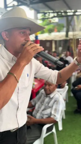 Un Gaban biennAlemtao carajo   #arauca #paratiiii #LIVEIncentiveProgram #LIVEwithlowfollowers #PaidPartnership 
