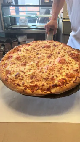 Skip the chains. Fresh dough made daily. World Championship cheese. Award-winning for a reason. Dinner is already solved. 🍕 #pizza #fyp #viral #trending #orangecountyfood  Serving pizza lovers across Norwalk, Cerritos, Artesia, La Mirada, Whittier, Lakewood, Buena Park, Hawaiian Gardens, Stanton, Los Alamitos, Cypress, Seal Beach, Rossmoor, Long Beach, La Palma