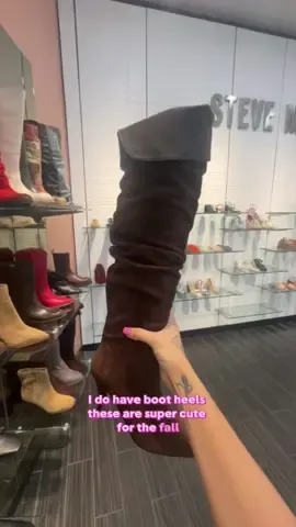 @stevemadden is closing down in the #kopmall Make sure you get down there soon! #imjingerwithaj #jinger #jingerelizabeth 