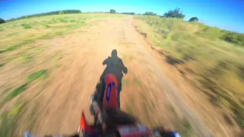 #dirtbike #ridesafe #cross #ktm #offroad 