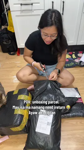 Mabilisang unboxing tayo. Hala sige bili bili #unboxing #unboxingvideo #returnoftiktok 