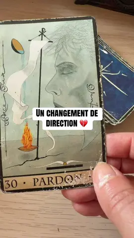 Un changement de direction arrive #message #Cartes #energie #tarot