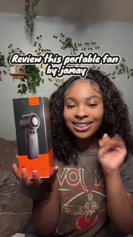 I love this fan ngl! 10/10  #fyp #portablefan #college #worklife #freesample 