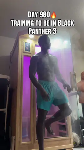 Day 980🔥 Training to be in Black Panther 3 #easyhomeworkout #simpleworkoutsathome #blackpanther3