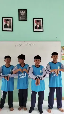 yoiki gak iso dikalahne😝#fyppppppppppppppppppppppp #masukberanda #fypage #smpn1licinbanyuwangi #spensacin 