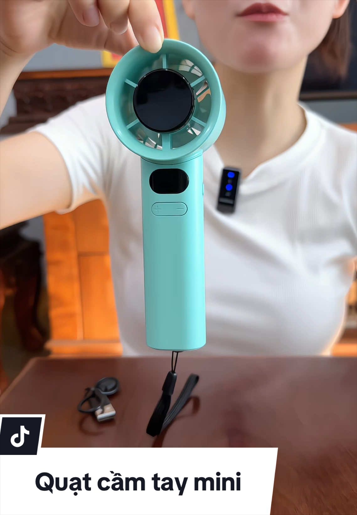 Quạt cầm tay mini #quatcamtay #quatcamtaymini #quatmini #quatminicamtay #quattichdien 