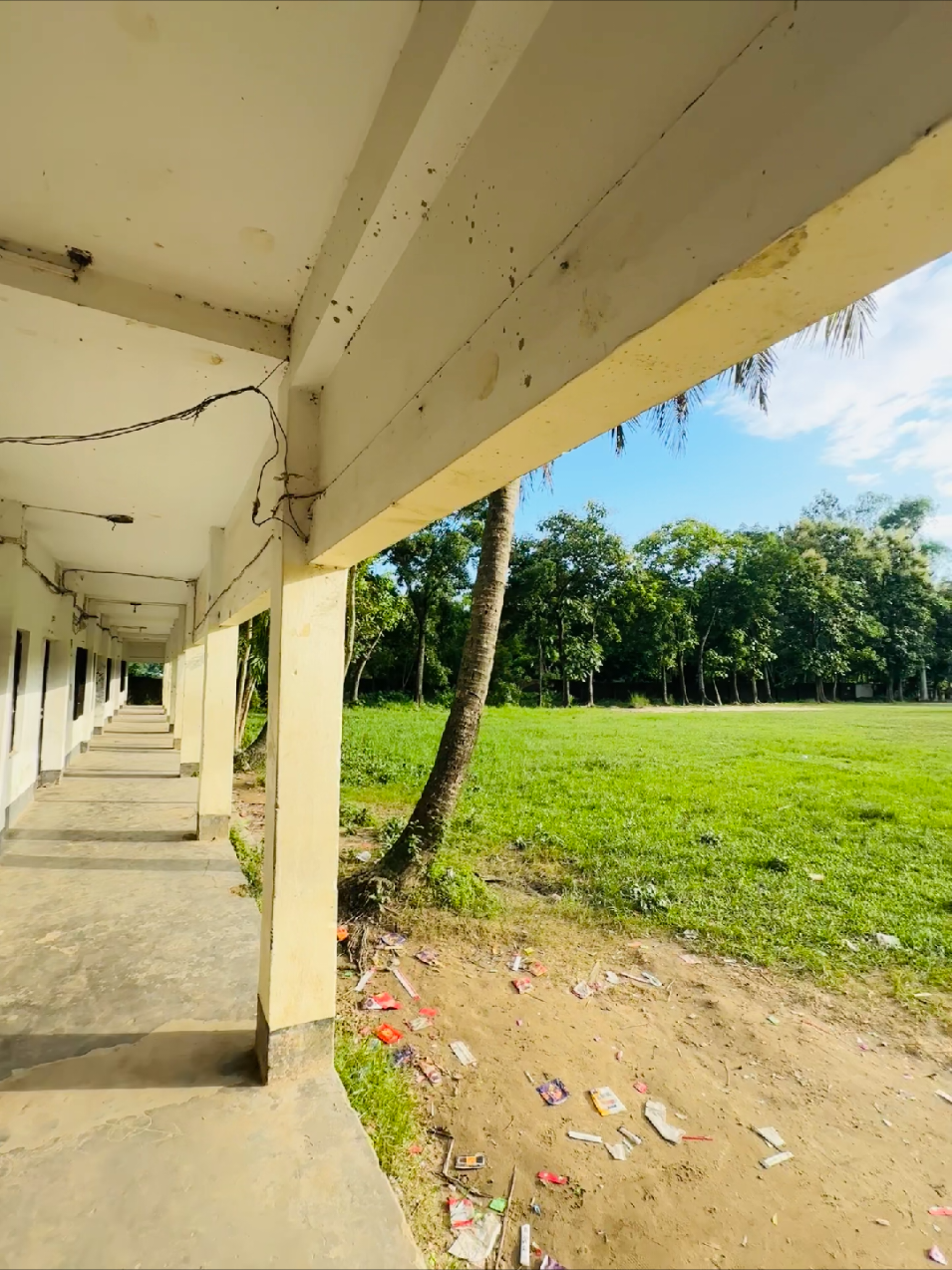 Our school onek miss kori 🥺 e school ta ke 😭 . @𝔸𝕝𝕚𝕞 🍷  @🌱𝕄𝕒𝕙𝕚𝕞🍃  #BadDay .Maksudnya 