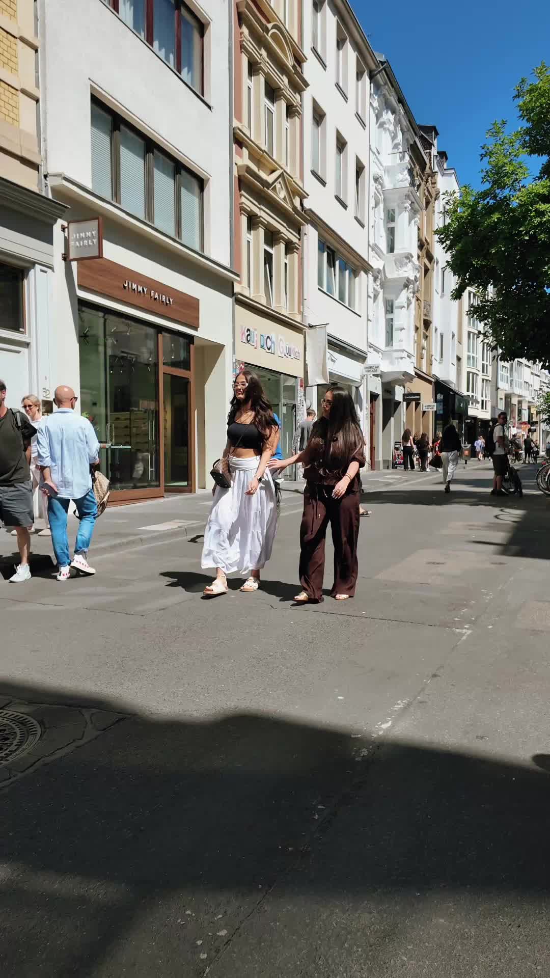 VEGANES EIS! Straßenumfrage in der Kölner Innenstadt☺️