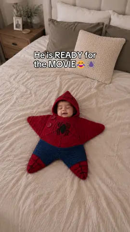Designed to wrap your little one in warmth and comfort, this handcrafted star sleeping bag brings together softness, simplicity, and timeless charm. Made with care, it’s a beautiful piece for cozy naps, special photos, and unforgettable memories.