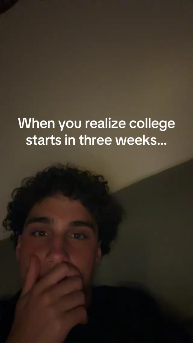 Friyay #college #friday #freshmanyear #photo #blowup