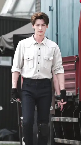 Sắp được gặp Thuyền trưởng roài hehe hóng quá #huangjunjie黄俊捷 #huangjunjie #hoangtuantiep 