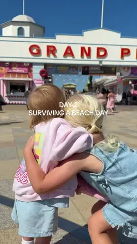 Nothing beats a British seaside day… even with 3 toddlers 🤣 #6weeksholidays #motherhood #seasidebeach #beach #dayout 