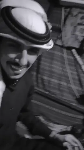 ويجيك يقول لك يا ولد انا ذيبان وان كانك رجل بالمواقف لاقيني وانا اقول لك والله اني خابرك حصيني ابو اذان وبل جحر يا رب خبيني#بئر_السبع_رهط_شقيب_اللقيه_حوره_كسيفه #الامارات_العربية_المتحده🇦🇪 #المفرق_الباديه_الشماليه_الشرقيه🇯🇴🇯🇴 #لكويت🇰🇼مصر🇪🇬البحرين🇧🇭قطر🇶🇦 #لاردن_عمان 