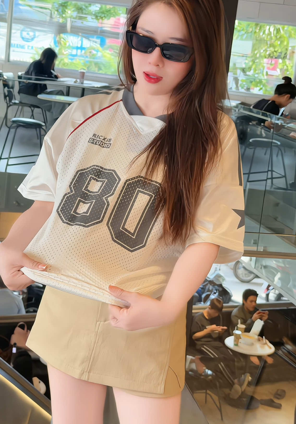 Áo thun thể thao nam nữ mặc đều đẹp nha #emilyhuong #ricxie #aothunthethao 