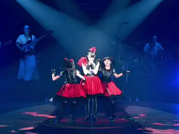 #BABYMETAL they’re like angels!!🪽 #fyp #recommendations #babymetal_japan #foryou uki uki midnight (id: @𝓡ainyy ☙ )