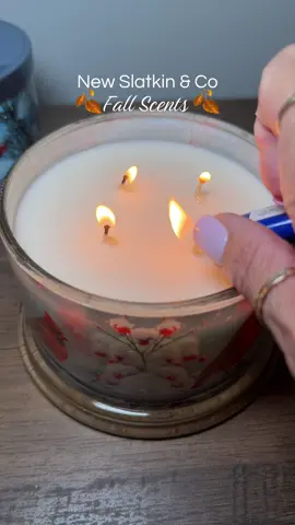 These candles smell divine #candle #slatkinandco #candles 