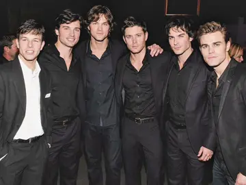 Will that suit everyone?#tomwelling #jensenackles #iansomerholder #markwahlberg #actor 