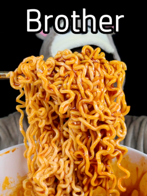 Pick Your Family 🍜 (Buldak) #food #mukbang #challenge #Buldak