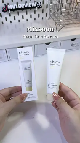 Cheap moment cùng 2 ăm chã húi em Serum chống nắng hoá học MIXSOON SPF 50+ PA++++ ☀️ Tạo lớp màn mỏng nhẹ , không để lại vệt trắng . Chiết xuất từ thực vật và đậu nành lên men hỗ trợ dưỡng ẩm và kiểm soát dầu ✨ #MIXSOON #glasskin #serumchongnang #mixsoonbeansunserum #trending 
