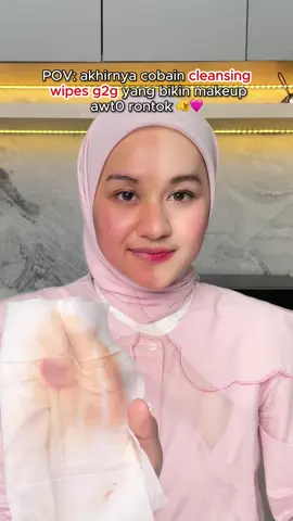 💅🛍️ Glowing check dimulai dari wajah yang bersih, bestie!🌷 Pakai Micellar Water Wipes biar makeup waterproof, debu, dan kotoran langsung terangkat dalam satu lembar wipes 😍🫧 Jangan sampai kehabisan, checkout di Live TikTok G2G yaa! 🛍️✨ #glad2glow #micellarwater #pembersihwajah #makeupremover #micellarwipes 