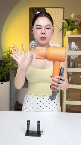 Máy sấy tóc ion âm động cơ không chổi than bền bỉ ổn định #maysaytoc #maysaytocionam #trangnongbong95 