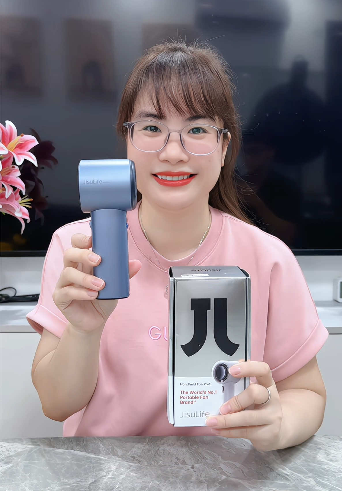 Quạt Cầm Tay JisuLife Pro1 / Pro1s • | Thiết Kế Nhỏ Gọn, 100 Cấp Độ Gió Mạnh, Vỏ Kim Loại Cao Cấp, Màn Hình Kỹ Thuật Số #xuhuong #quatcamtay 