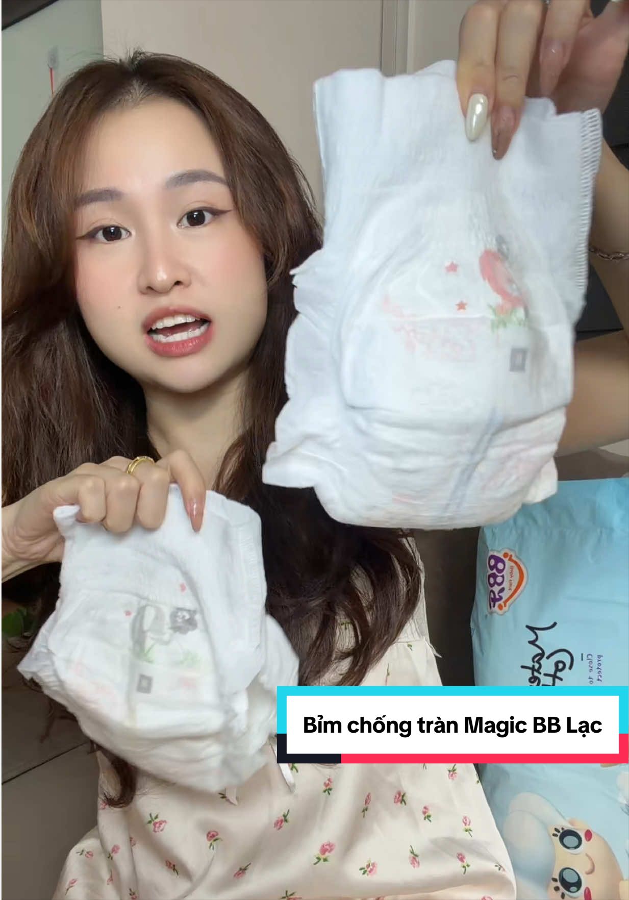 Bé nhà mom nào hay bị hăm, tràn bỉm và bí nóng thì thử sang dòng bỉm này nhà Magic BB Lạc nha. Đắt ko bằng phù hợp các mom ạ  #mevabe #bỉm #bimchobe #bimchongtran #magicbblac 