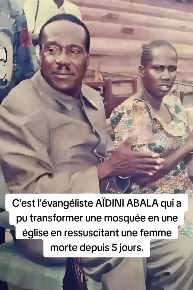Apôtre Aidini Abala et sa biographie  Débutant son ministère en 1957, il est mort en 1997.  Il est l'Apôtre de Jésus, il fut le premier à Amener 