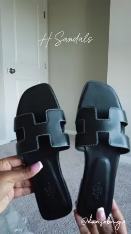 got in some new sandals! I love them I’ve been wearing them a lot ! Definitely very comfortable and stylish! @TheHoshi #affordableluxury #bougieonbudget #luxe4less #bagtok 