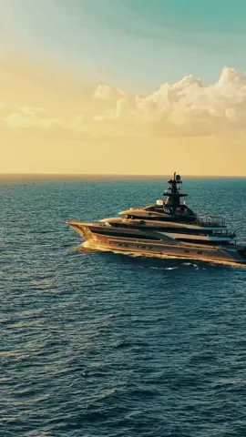 Luxury lifestyle #fyp #milionarlifee #luxury #luxurycars #luxurylifestyle 