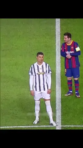 skills compétences footbal #kingmessi #ronaldo7 #vrialvideo #footballtiktok #gaot 