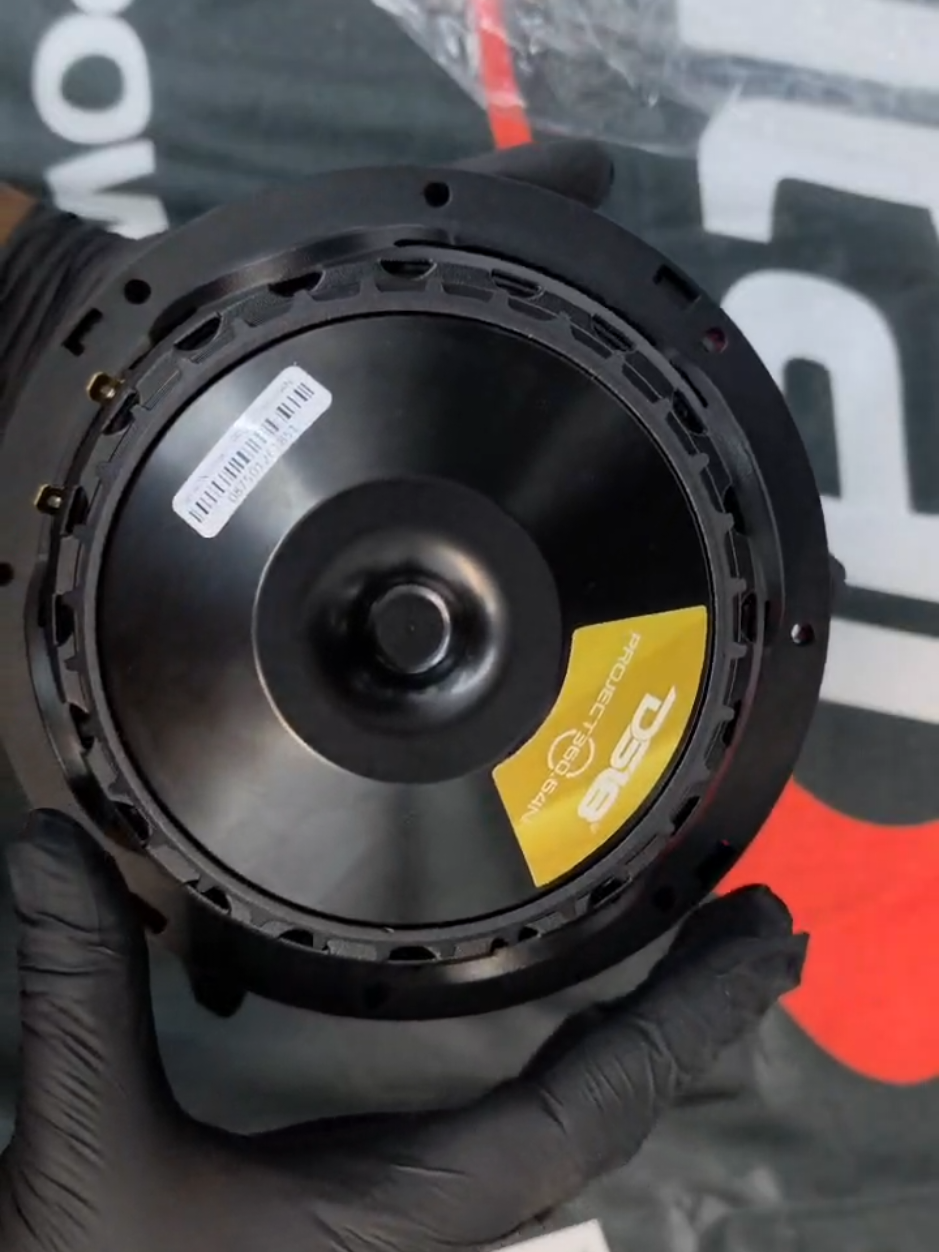 DS18 Project 360 64N mid - 16cm Neo🔥🔊 ✅️High Sensitivity Mid-High Loudspeaker ✅️​4 Ohms ✅️​RMS - 300 W ✅️Power - 600 W ​✅️98–100 dB (High Efficiency) ✅️​Frequency - 100 Hz – 12 kHz  Limited stock available! DM us or contact The Fort Crew now on 5751 4132 to grab yours or book your installation! ​#DS18 #welikeitloud🔊🔥🔊🔥🔊🔥 #CarAudio #TheFortCrew #MidRange  @Ni Tz @ashna_22  