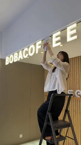 The coffee shop owner can install the track-lit signs himself.#sign #Trackilluminated #ledtrackletter 