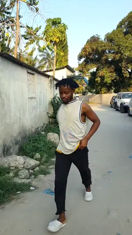 anakaa wapi 🤣🤣🤣🤣🤣🤣🤣🤣🤣🤣🤣🤣🤣🤣🤣🤣#tiktoktanzania🇹🇿 #kenyantiktok🇰🇪 #yaniwalaaaa #sijajuwaaaaaa #havikaziki 
