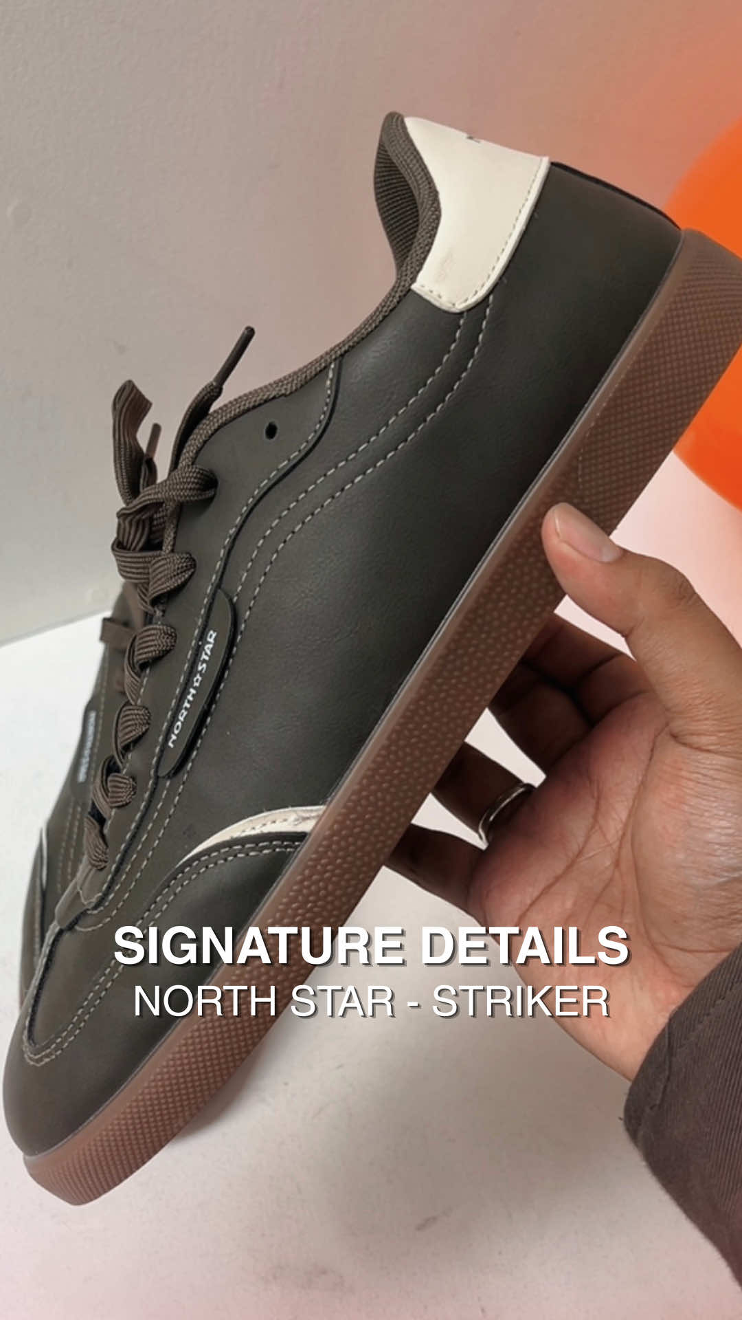 Every detail matters. Step up your fit with North Star Striker. Checkout sekarang! #Bata #BataIndonesia 