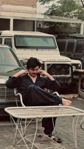 Alone but kafi hon 😎@Waliullah SAHIBZADA @Waliullah Sahibzada 