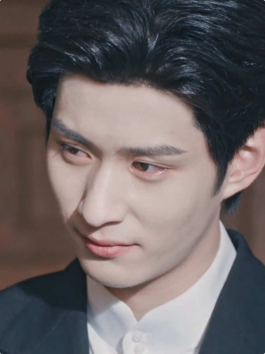 Dia sedang menyamar #cdrama #overdo #wangchuran #zhanglinghe #TikTokTainment #BahasDrama #ZYMGH 