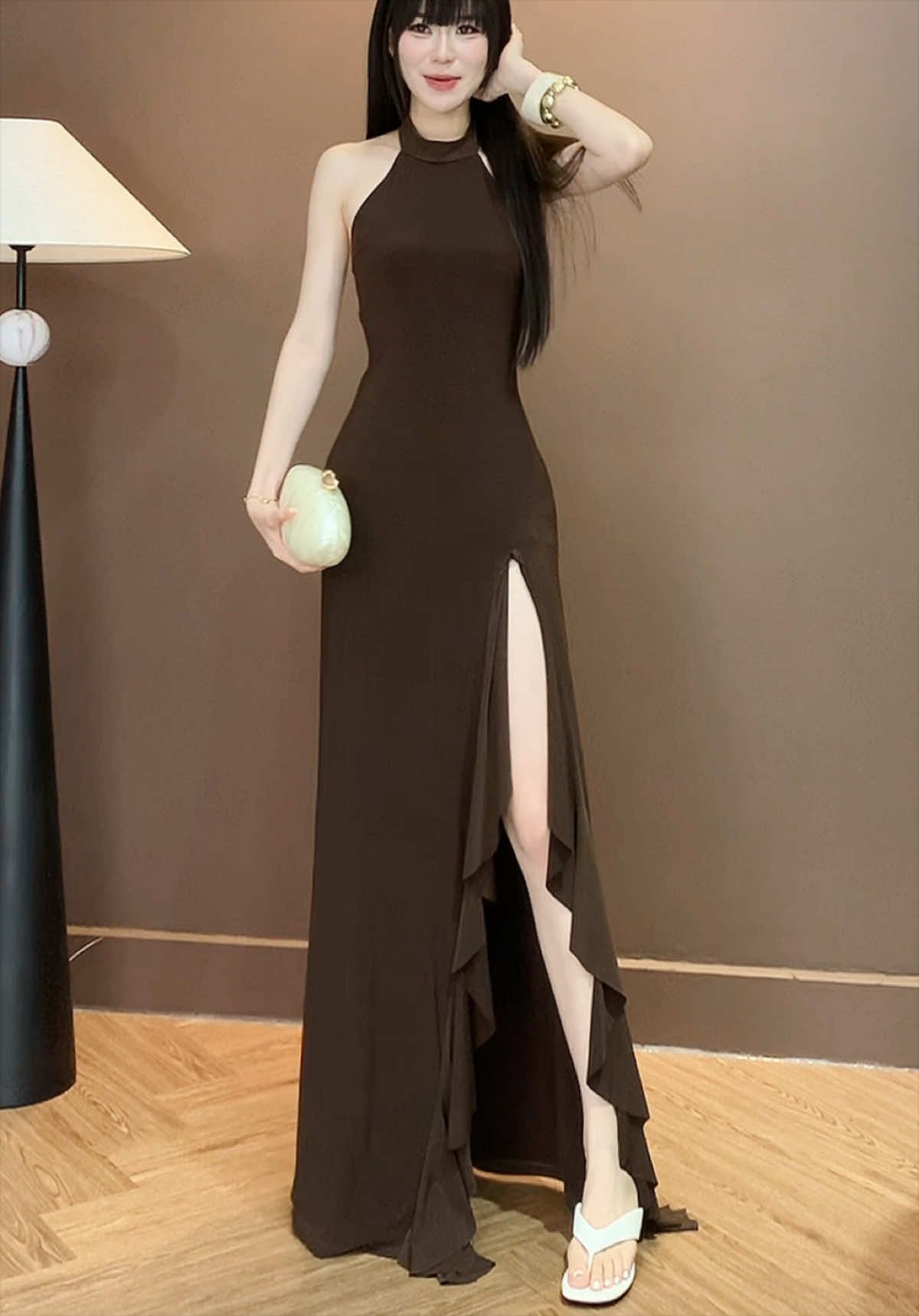 Đầm gì slay thế #lolystore #damdep #damthietke #dambody  #xuhuong 