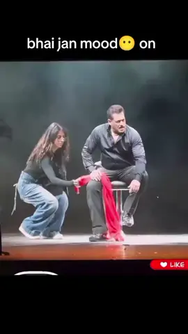 #salmankhanoffical #salmankhan #veralreel #atitude #fanfallowing 