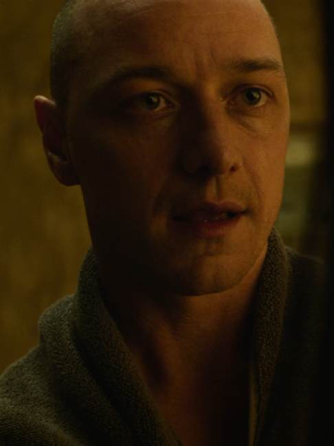 James McAvoy understood the assignment(s). Film: SPLIT (2016) Directed and written by M. Night Shyamalan Starring James McAvoy, Anya Taylor-Joy, Haley Lu Richardson, Jessica Sula, Betty Buckley and Izzie Coffey #Split #MNightShyamalan #JamesMcAvoy #AnyaTaylorJoy #Film