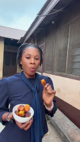 POV:You were frying plantain when Shatta Wale recorded the track😂😂😭😂